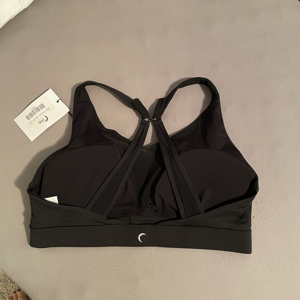 ZYIA Black Racerback Sports Bra - Picture 3 of 3